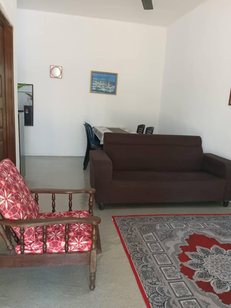 Homestay Lembah Tambunan Kampong Nail Exterior foto